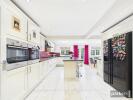 4 bed detached - Conisboro Avenue, Caversham, Reading, Berkshire, RG4 image 9