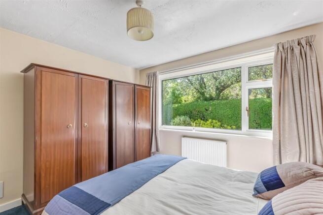 3 bed Detached Bungalow for sale Image 12