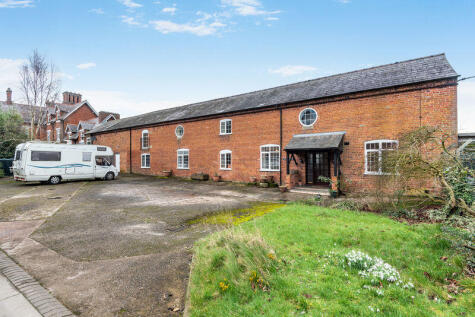 Detached Barn Conversion, with Paddock. Edgeley Bank, Whitchurch.