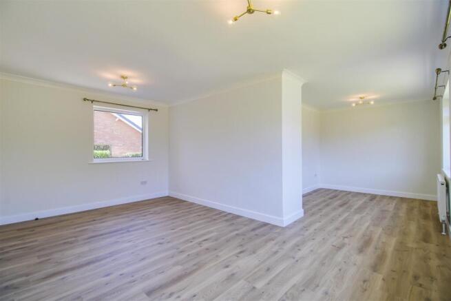 2 bed Detached Bungalow for sale Image 5