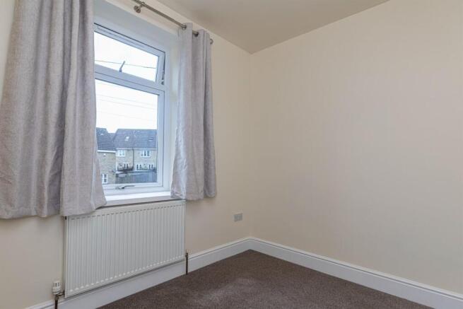 4 bed Terraced to rent Image 11