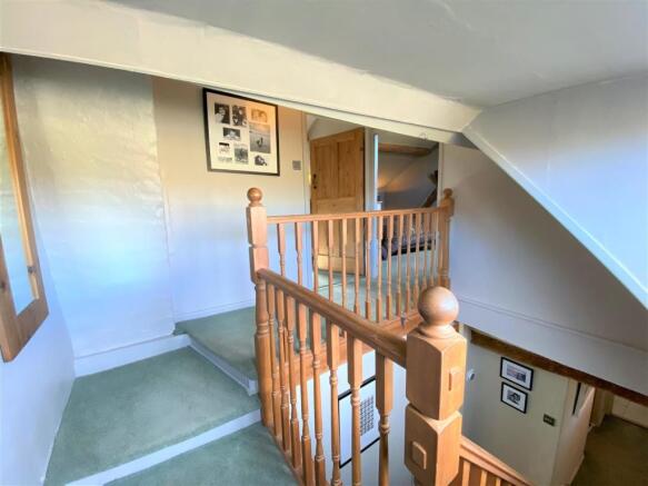 2nd floor landing