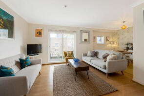 59, Mendip Court, Chatfield Road, London SW11 3UZ
