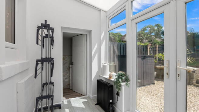 2 bed Terraced for sale Image 10