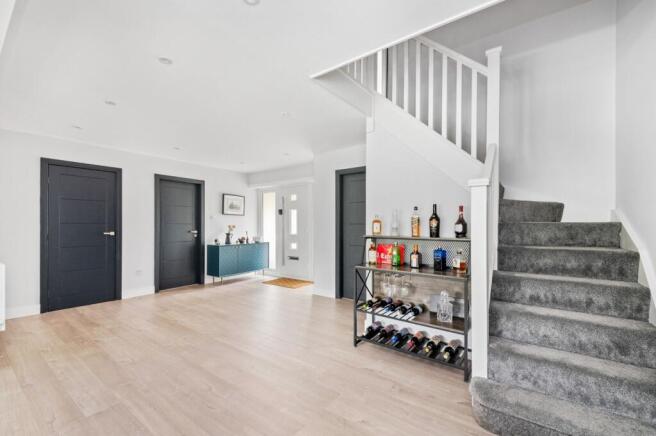 4 bed Detached for sale Image 6