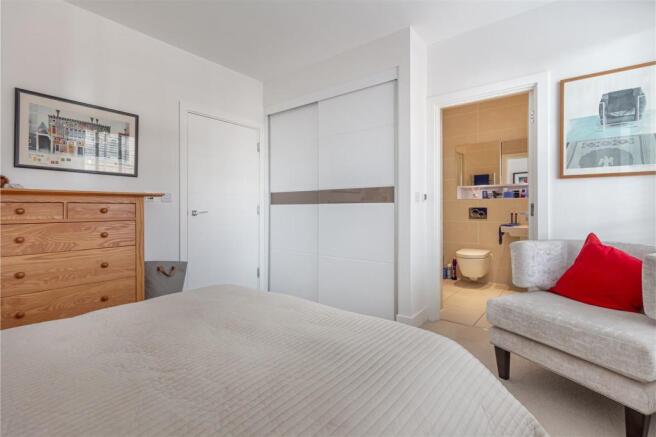 Bedroom-1-3.jpg