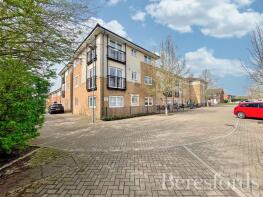 27, Derwent Court, Hobart Close, Chelmsford CM1 2FN