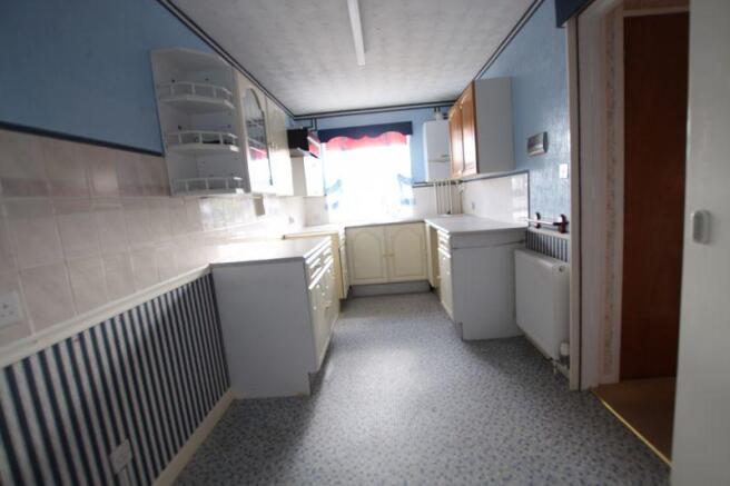 Kitchen/breakf...