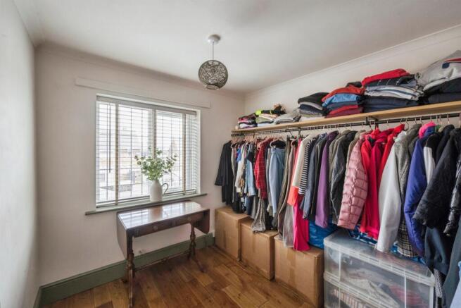 3 bed Semi-Detached for sale Image 10