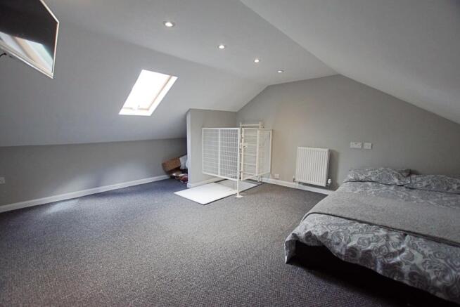 17. Loft.JPG