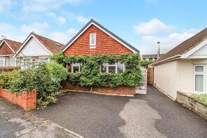 26, Onibury Road, Southampton SO18 2DD