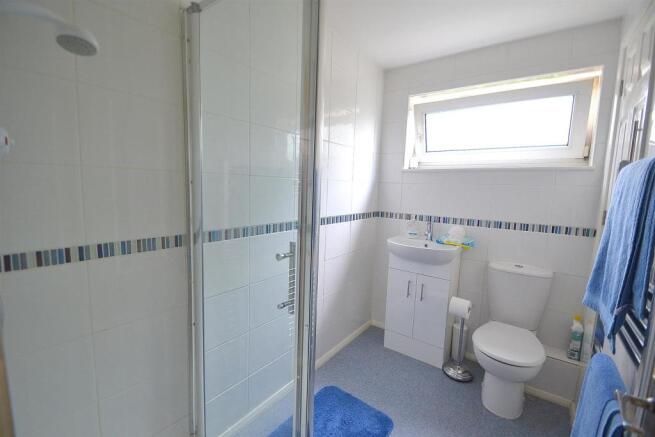 23STROMASHOWEROOM.JPG