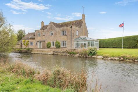 Horcott Road, Fairford, GL7