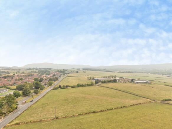 Windybank Lane, Liversedge, WF15 photo 4