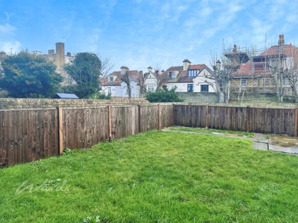 Surrey 11a garden...