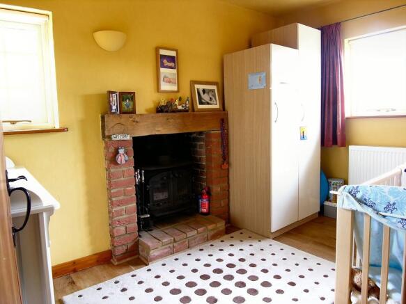 Photo 8