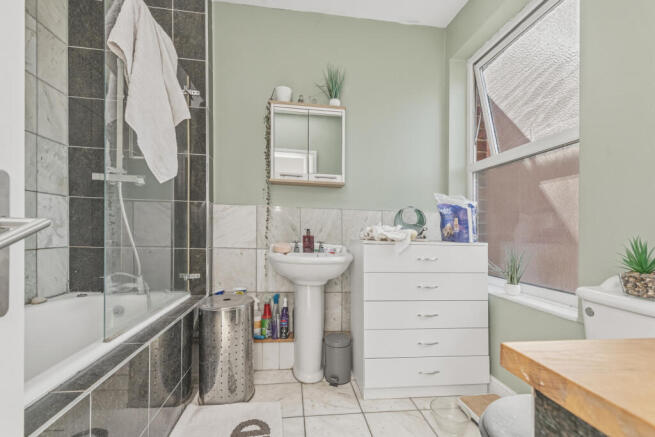1 bed Terraced for sale Image 6