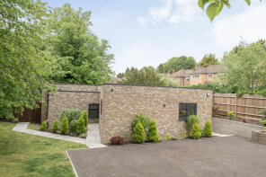 North Lodge, Hempstead Road, Watford WD17 4JX