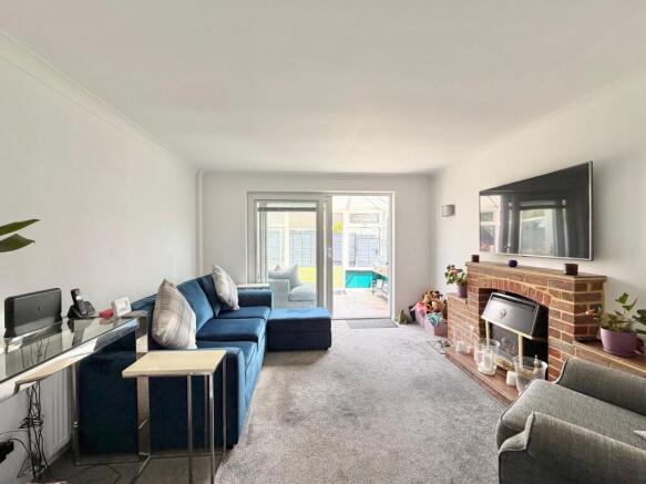 Spring Lane, Bexhill-on-Sea, TN39 photo 3