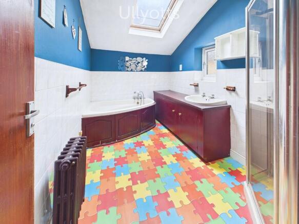 4 bed Terraced for sale Image 7