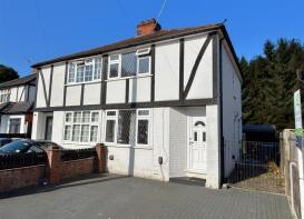 48, Bois Hall Road, Addlestone KT15 2JL