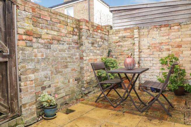 Courtyard Garden