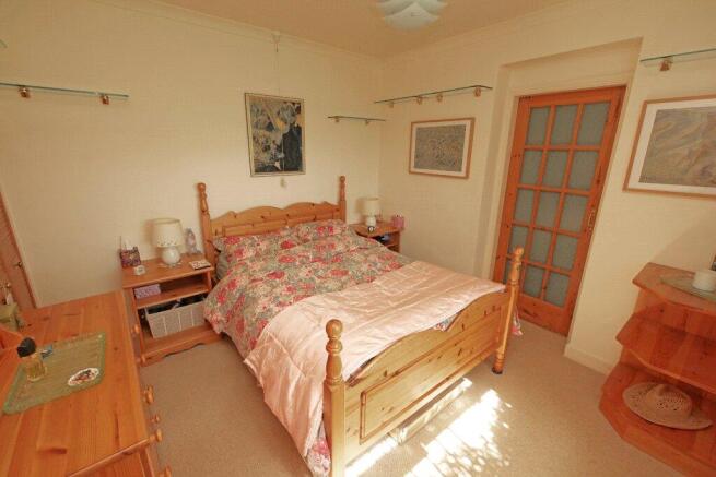 3 bed Detached for sale Image 12
