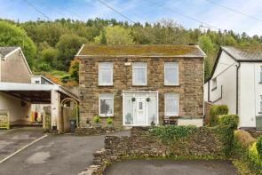 32, Graig Road, Alltwen, Swansea SA8 3DA