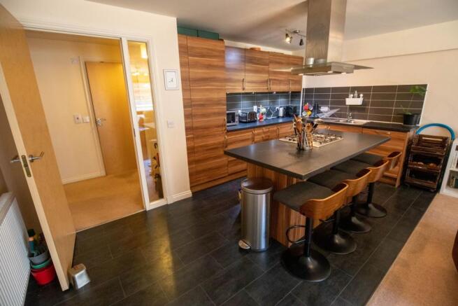 Kitchen / Dining