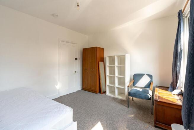 58 Marlborough Road Bedroom (1)