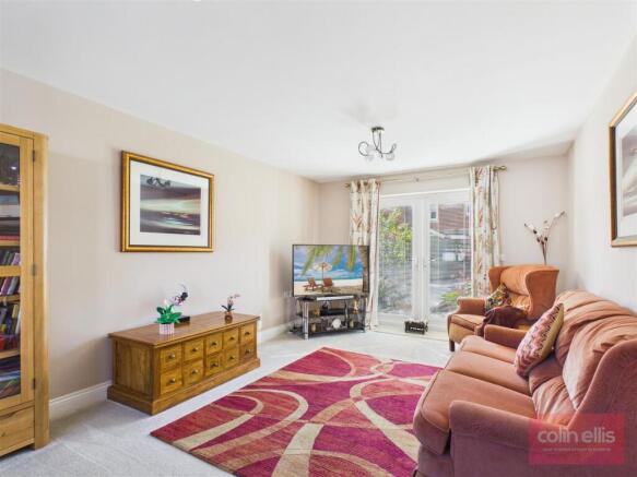 4 bed Detached for sale Image 6