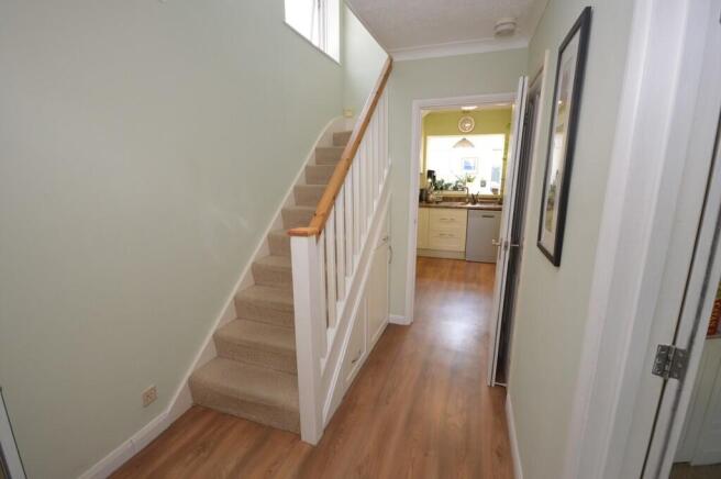 Broomfield Crescent, Wivenhoe photo 5