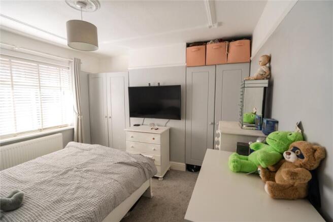 Bedroom 1 (2)