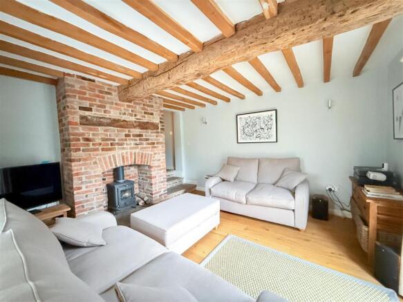 Mays Cottage PH-6.jpg