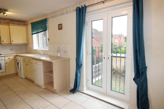 Dining/ Kitchen