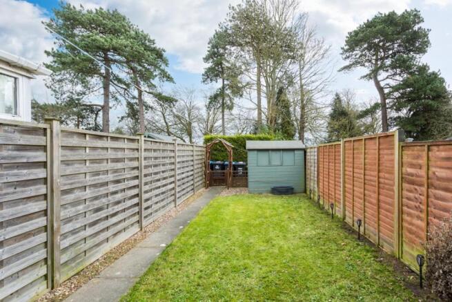 2 bed Terraced for sale Image 10