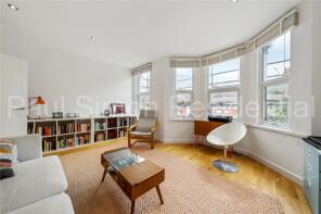 First Floor Flat, 41, Rutland Gardens, Tottenham, London N4 1JN