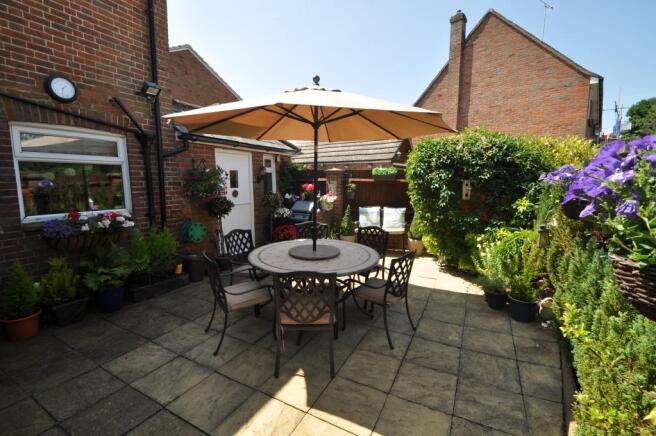 Courtyard garden