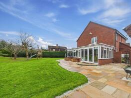 10, Oak View, Bretton, Peterborough PE3 6YE