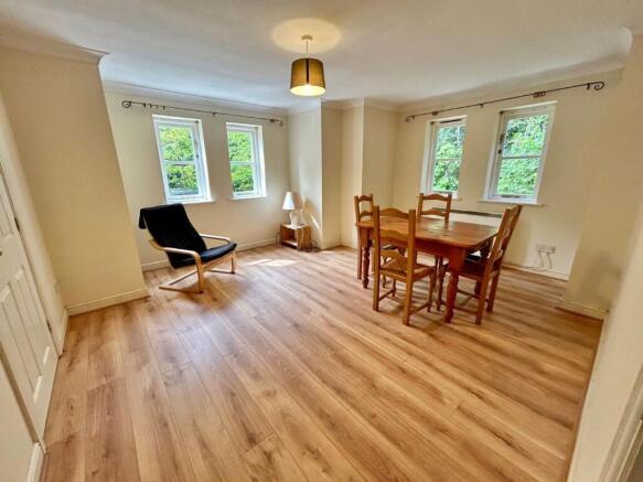 Living/Dining Room