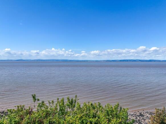 Skylark Avenue, Walton Bay, Clevedon, Somerset, BS21 photo 4