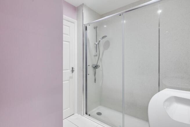 1 bed Flat for sale Image 10