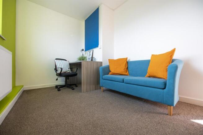 1 bed Apartment to rent Image 9