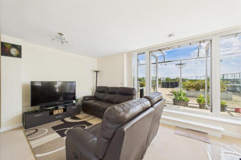 Midland Road, Hemel Hempstead, HP2