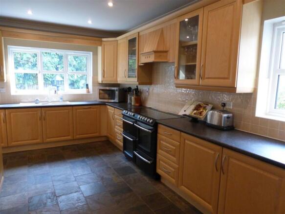 Kitchen/Breakfast Ro