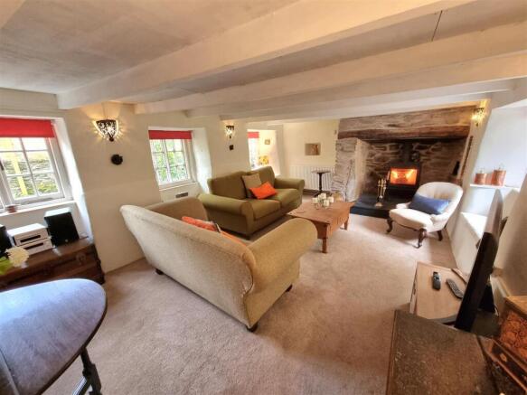 Sitting room.jpg