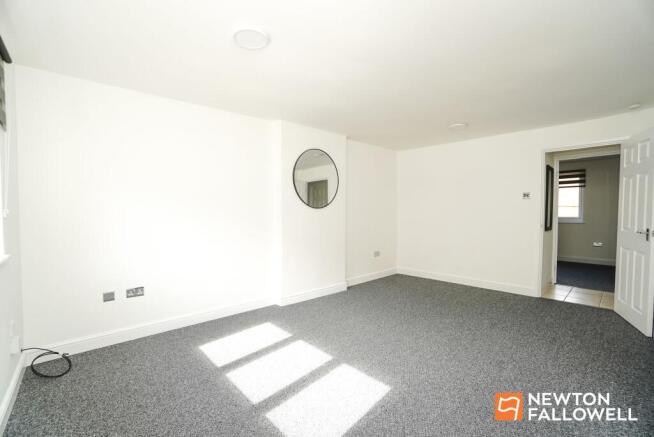 Roundhill Way, Loughborough, LE11 photo 3
