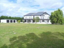 Whitehouse, Park Avenue, Kinmel Bay LL18 5ER
