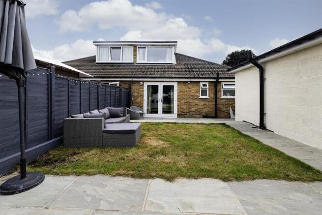 3 bed Semi-Detached Bungalow for sale Image 4
