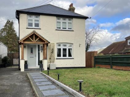 Lodge Road, Writtle, CM1